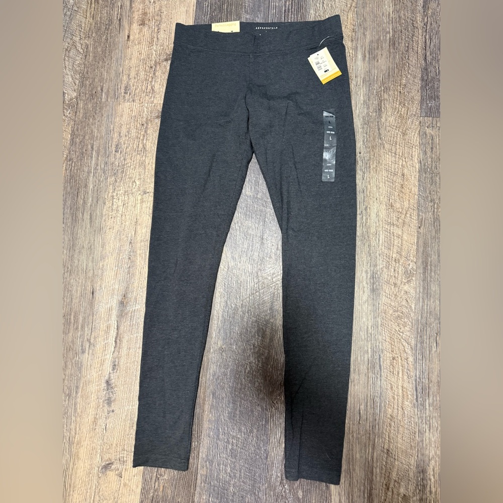 Aeropostale Charcoal Gray Women's Leggings